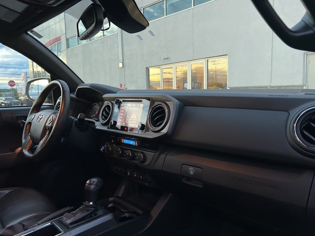 2019 Toyota Tacoma TRD Off-Road 7