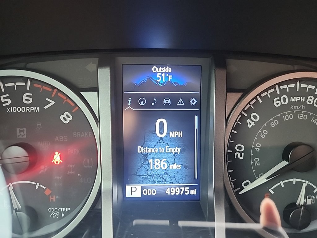 Thumbnail: 2022 Toyota Tacoma - 10