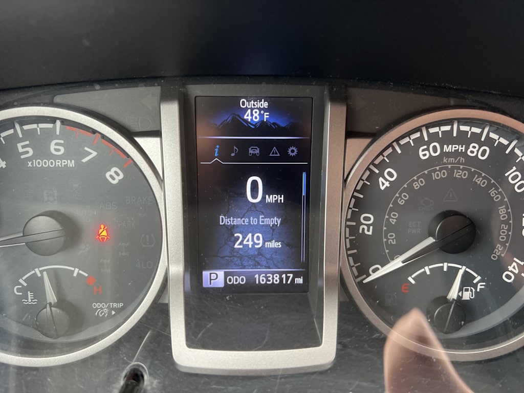 Thumbnail: 2017 Toyota Tacoma - 10