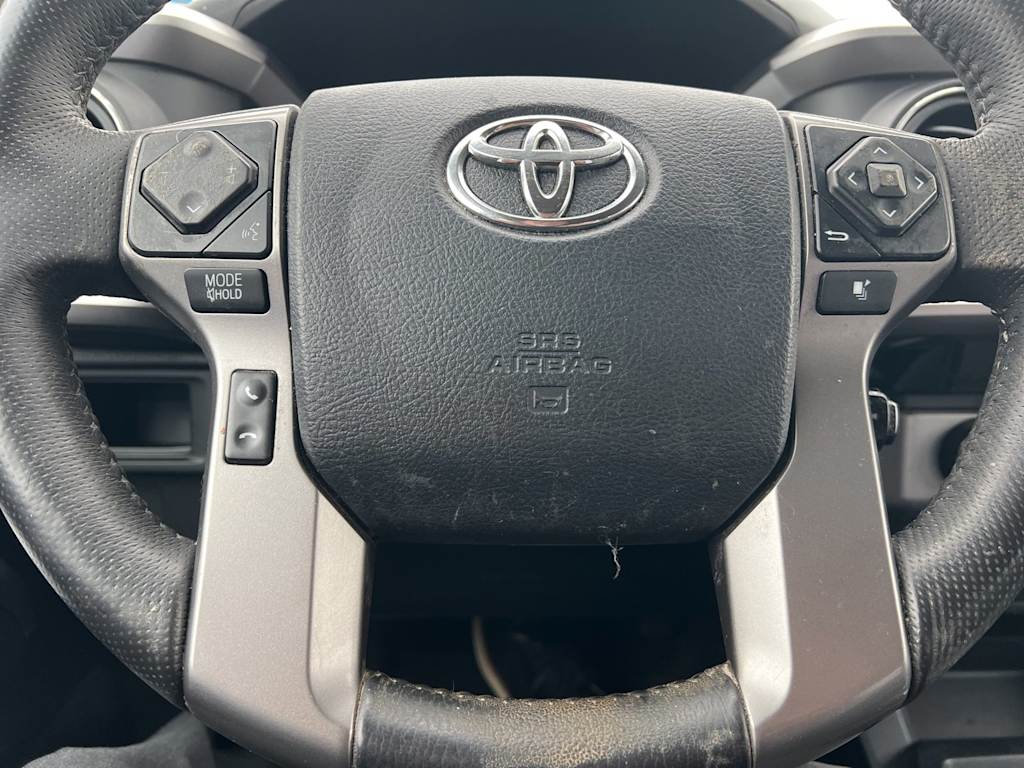 Thumbnail: 2017 Toyota Tacoma - 14