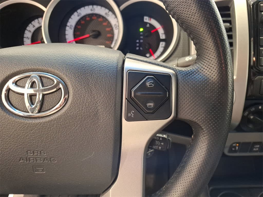 2015 Toyota Tacoma Base 31