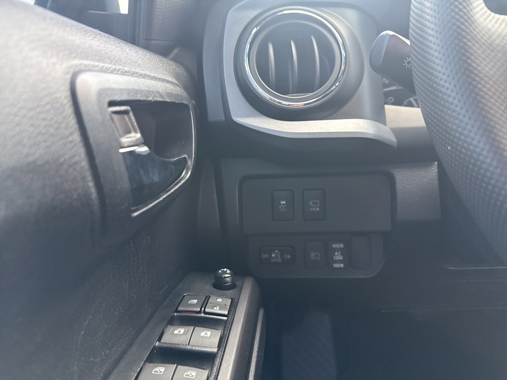 Thumbnail: 2023 Toyota Tacoma - 30