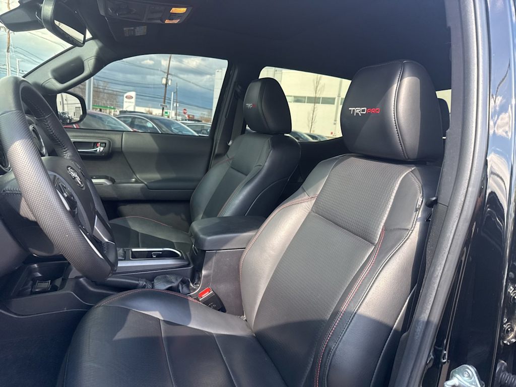 Thumbnail: 2023 Toyota Tacoma - 9