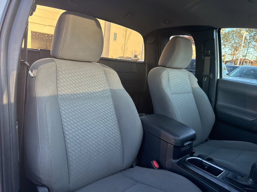 Thumbnail: 2021 Toyota Tacoma - 9