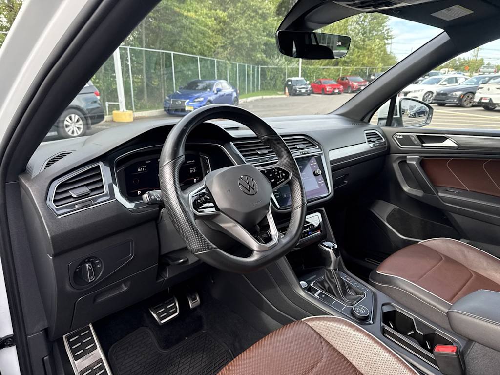 Thumbnail: 2022 Volkswagen Tiguan - 2