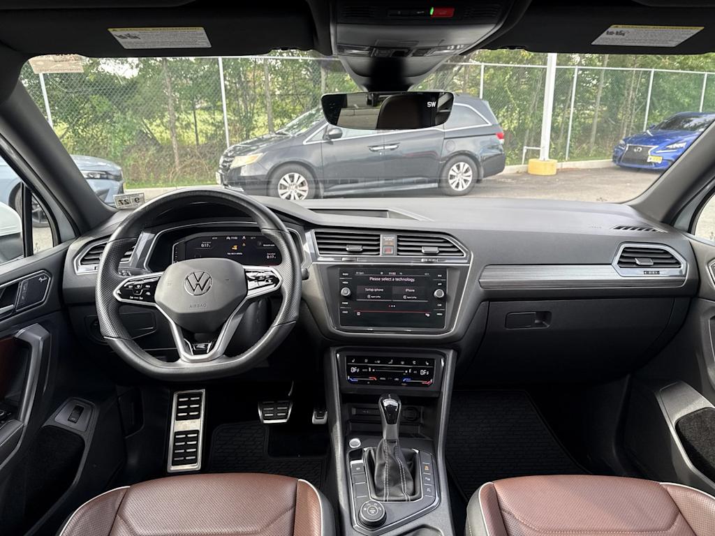 Thumbnail: 2022 Volkswagen Tiguan - 13