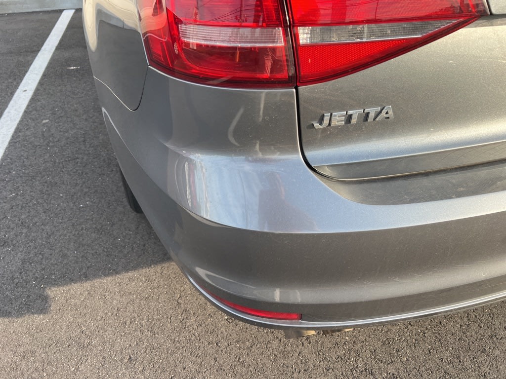 Thumbnail: 2015 Volkswagen Jetta - 13