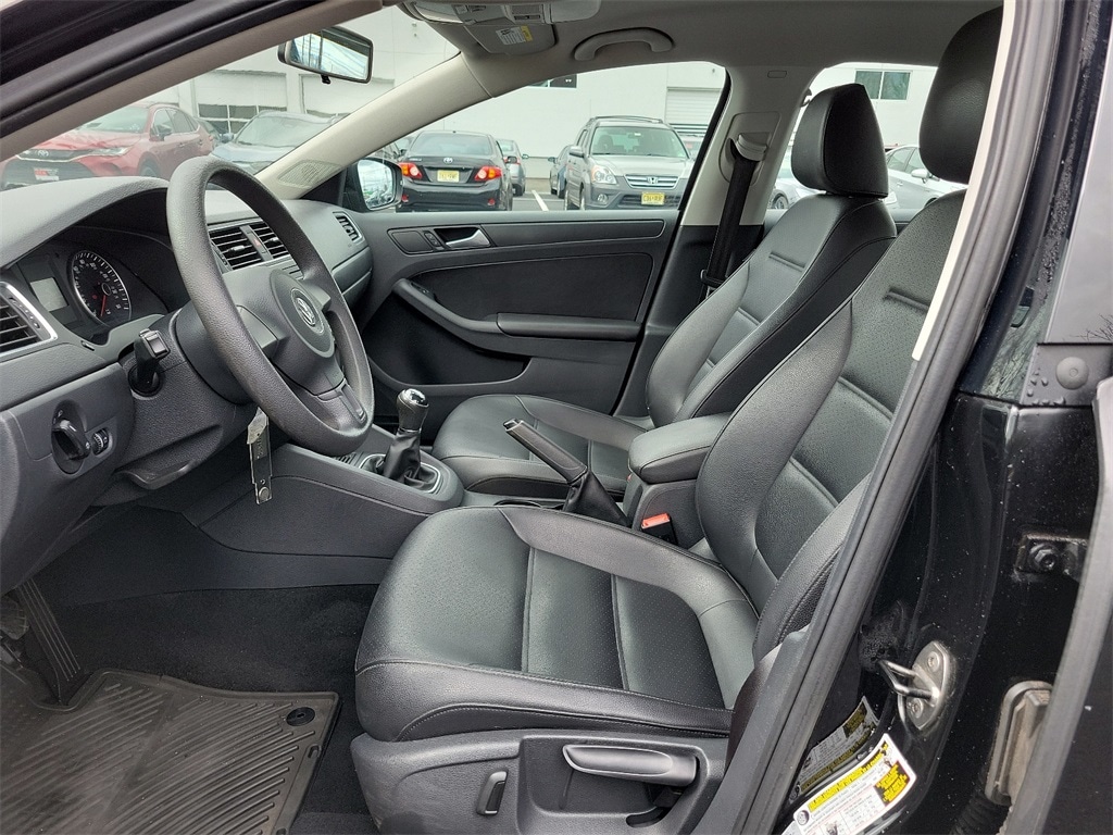 2014 Volkswagen Jetta SE 10