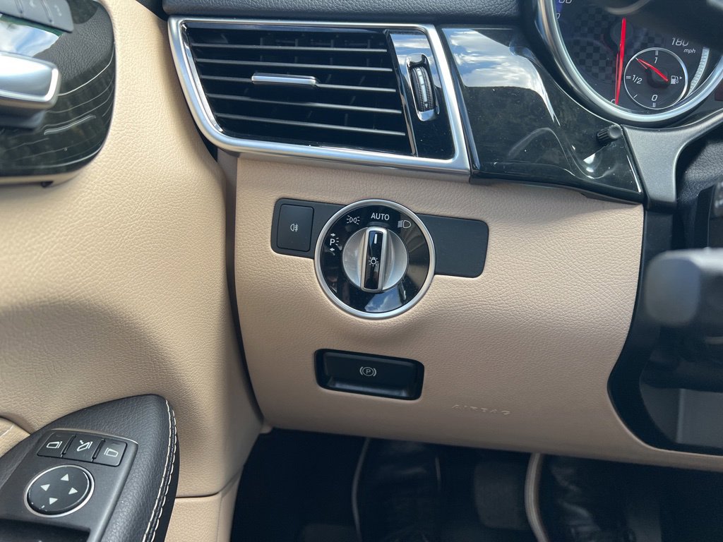 Thumbnail: 2018 Mercedes-Benz GLE - 17