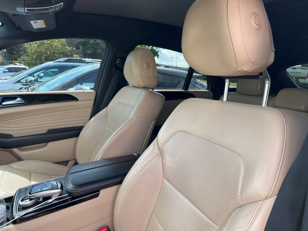 Thumbnail: 2018 Mercedes-Benz GLE - 7