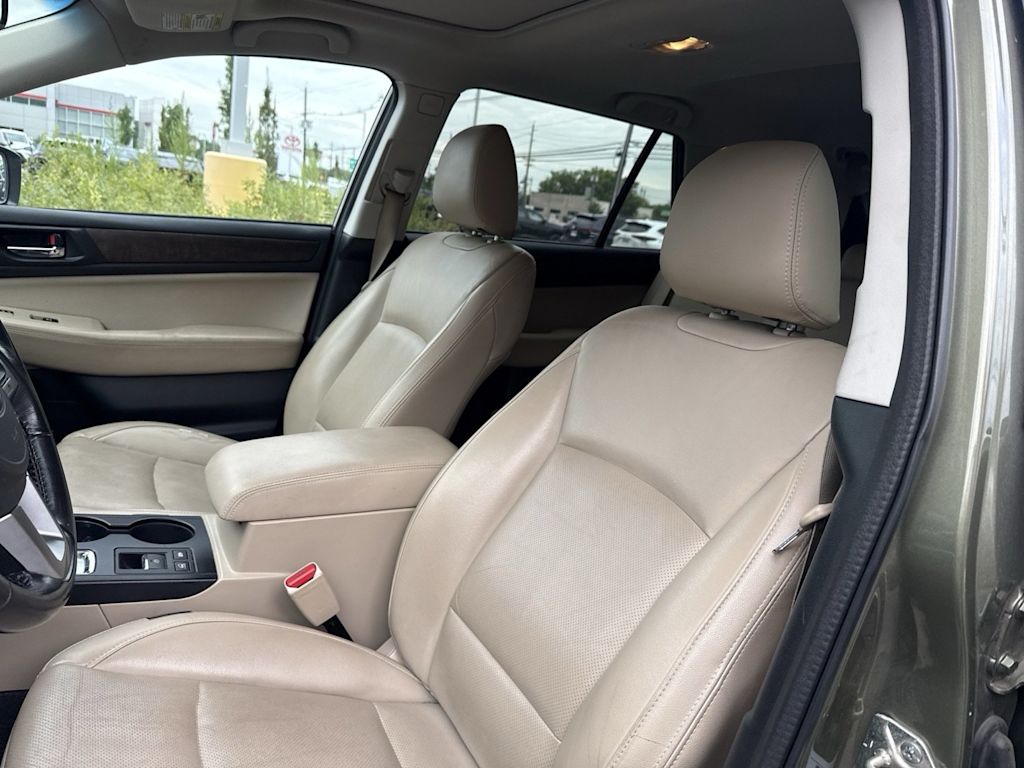Thumbnail: 2016 Subaru Outback - 9