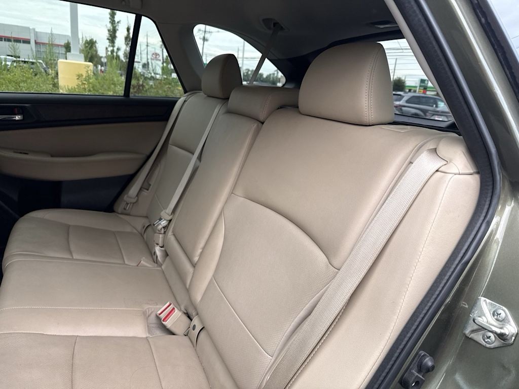 Thumbnail: 2016 Subaru Outback - 11