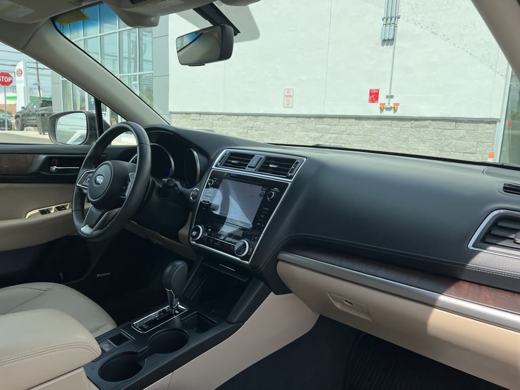 2019 Subaru Outback 3.6R Limited 8