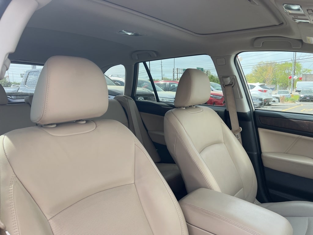 2019 Subaru Outback 3.6R Limited 10