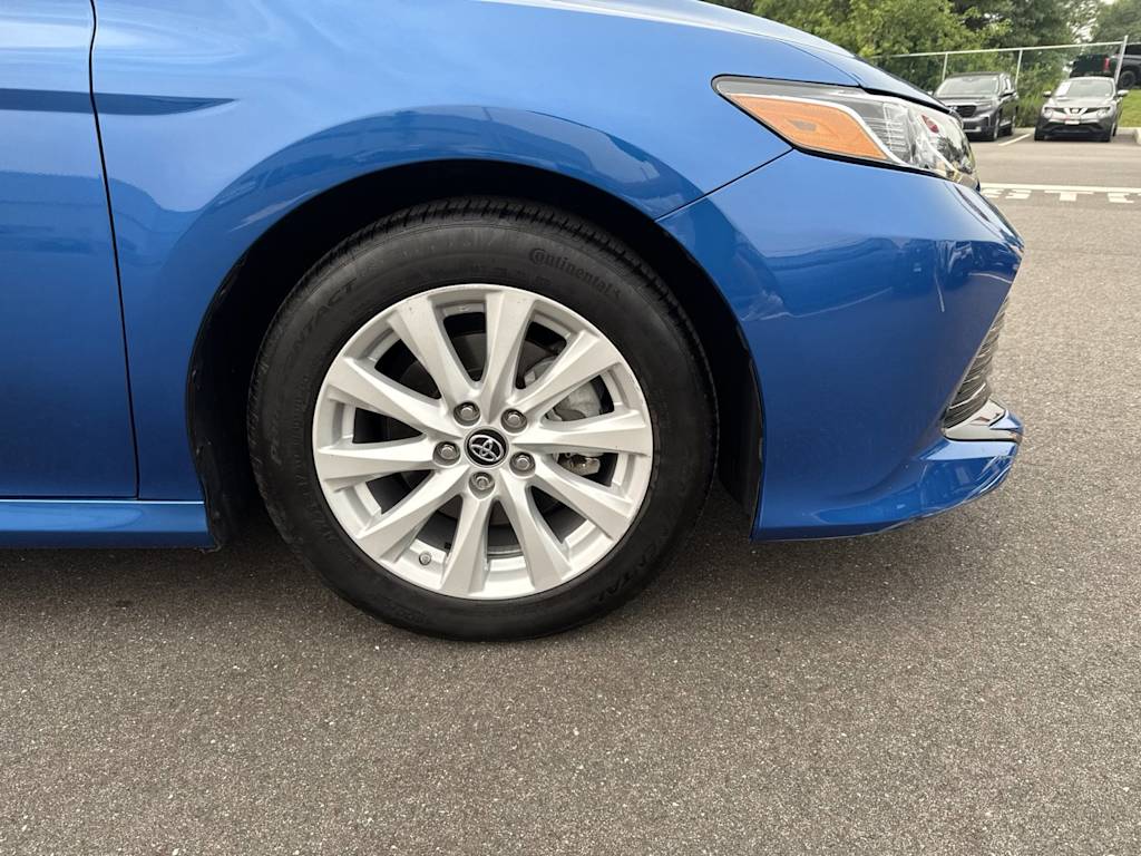 Thumbnail: 2019 Toyota Camry - 6