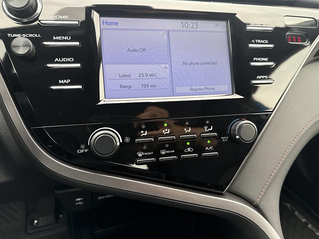 Thumbnail: 2019 Toyota Camry - 21