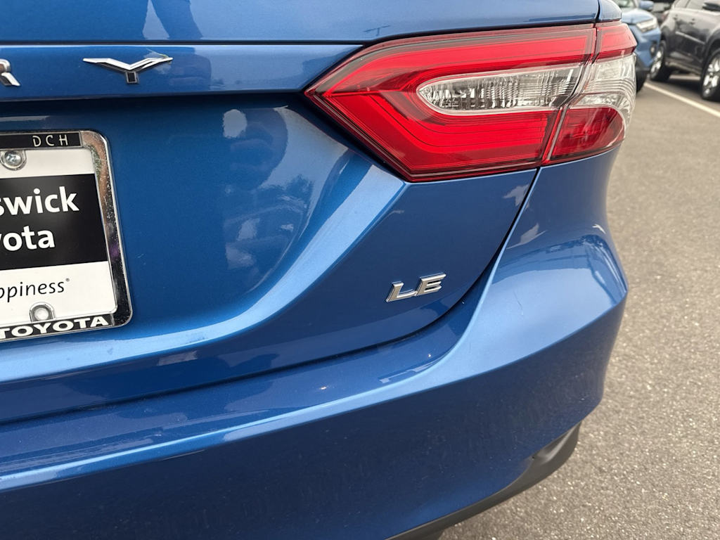 Thumbnail: 2019 Toyota Camry - 19