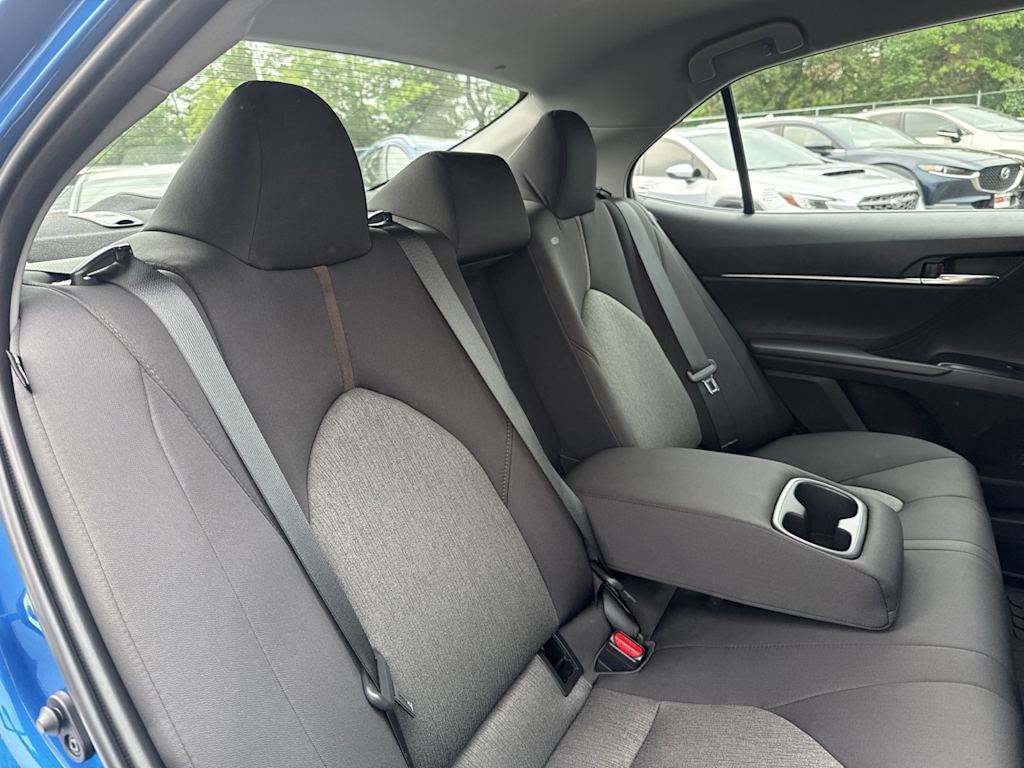 Thumbnail: 2019 Toyota Camry - 20