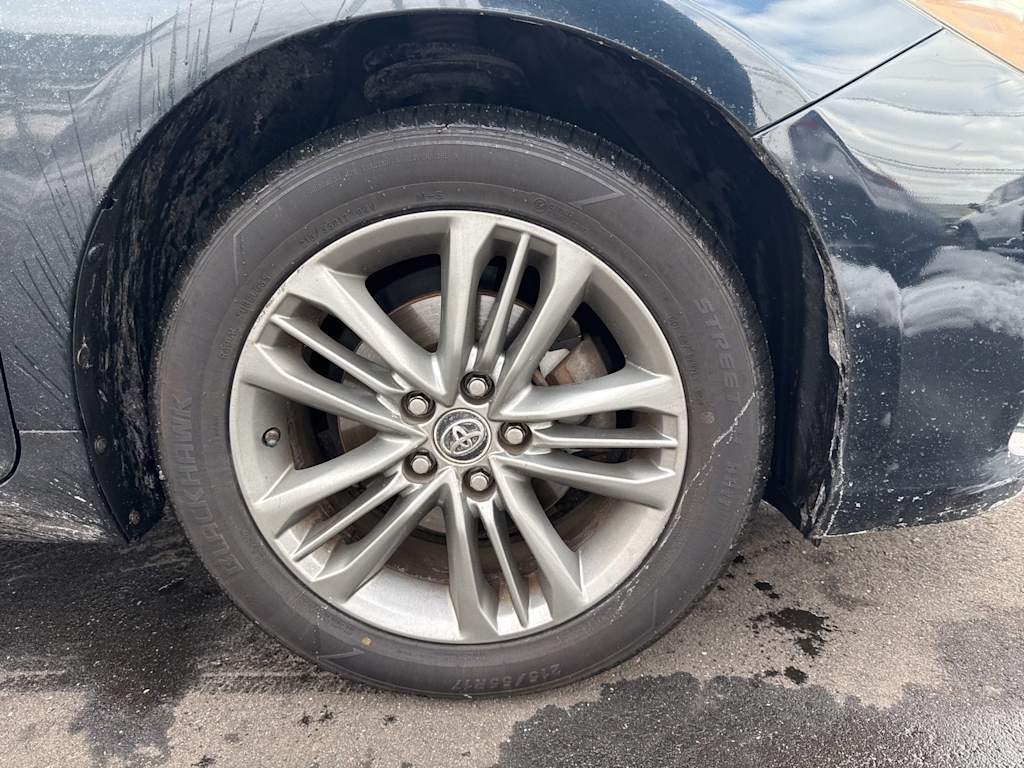 Thumbnail: 2016 Toyota Camry - 7