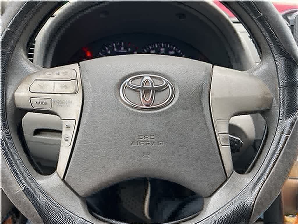 2008 Toyota Camry LE 8