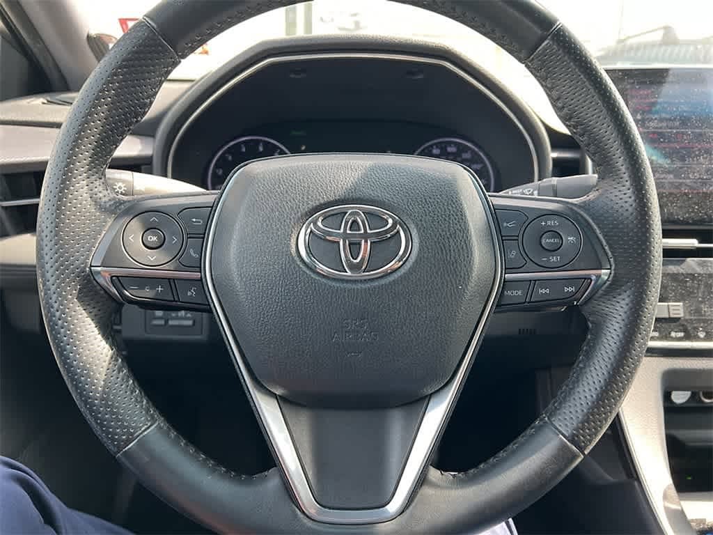 2019 Toyota Avalon XSE 12