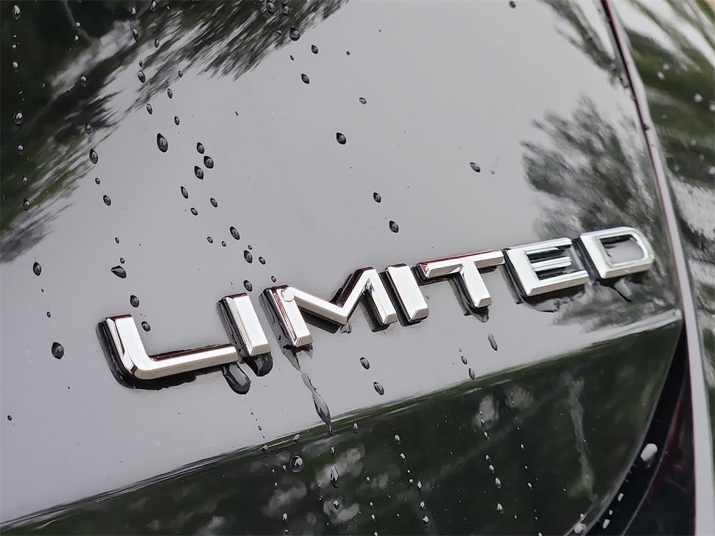 2019 Toyota Avalon Limited 29