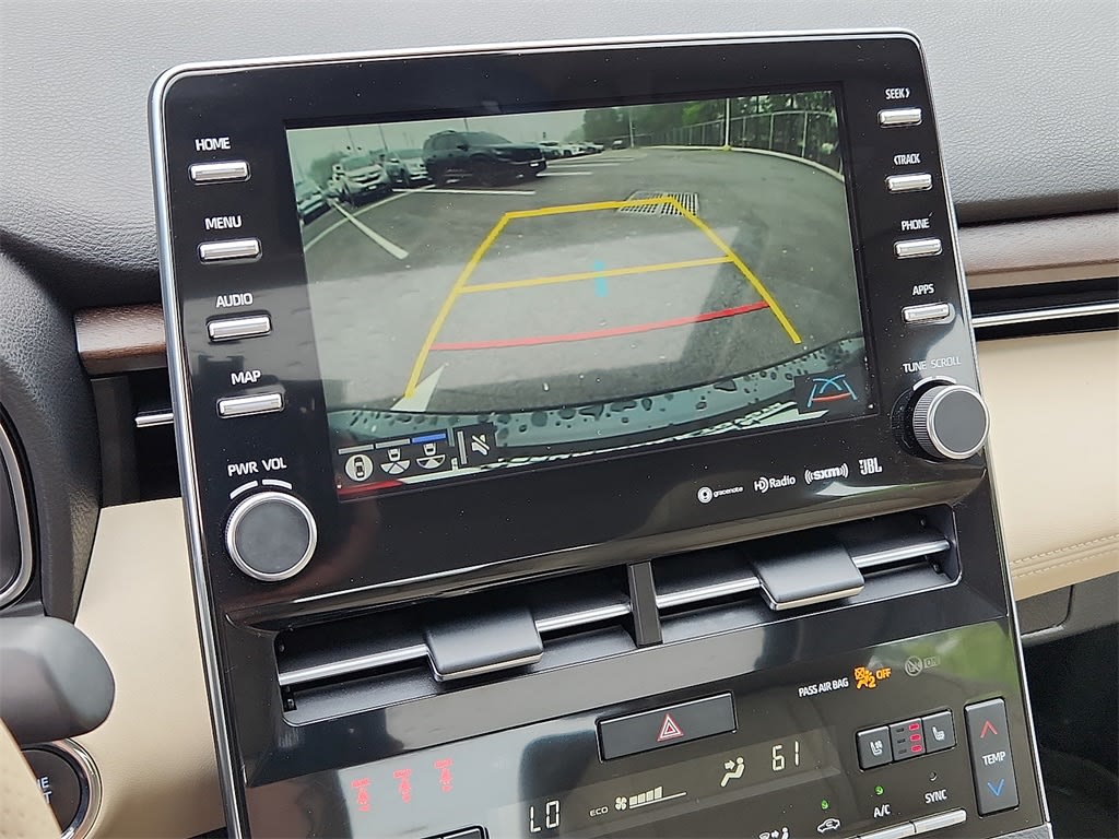 2019 Toyota Avalon Limited 23