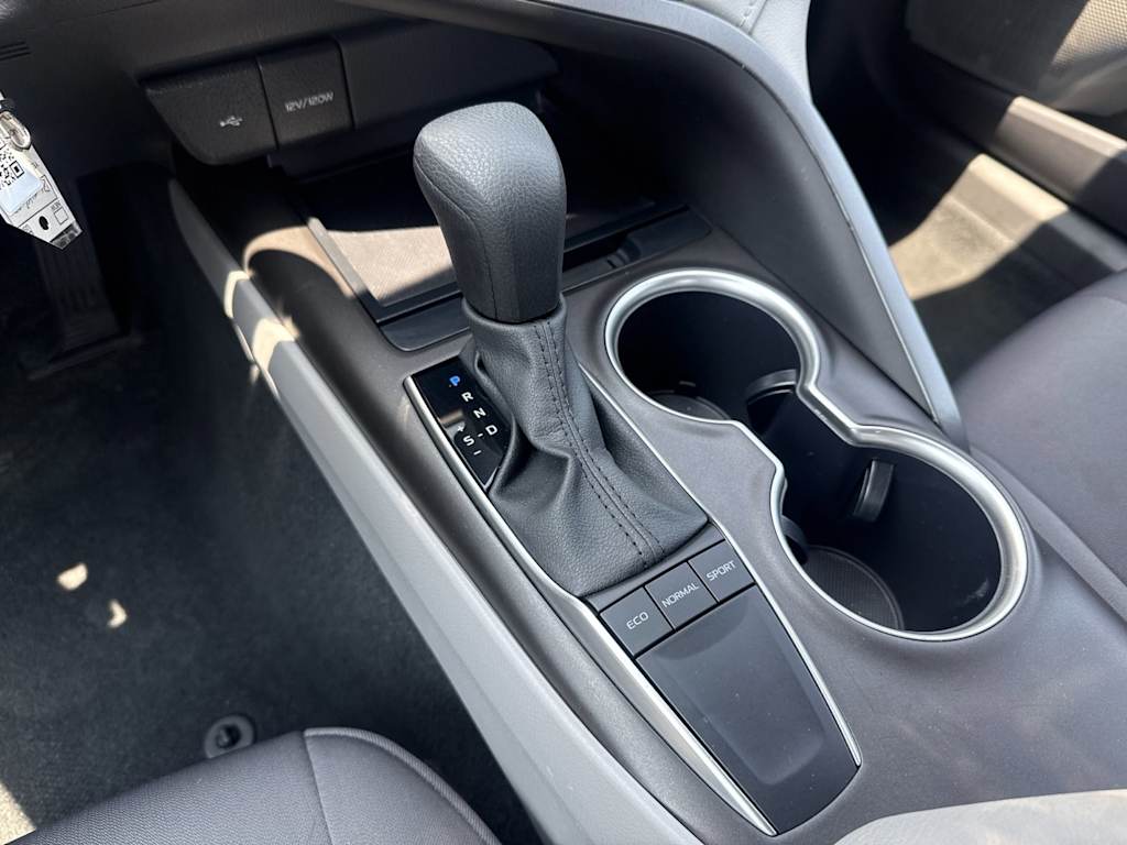 Thumbnail: 2024 Toyota Camry - 15