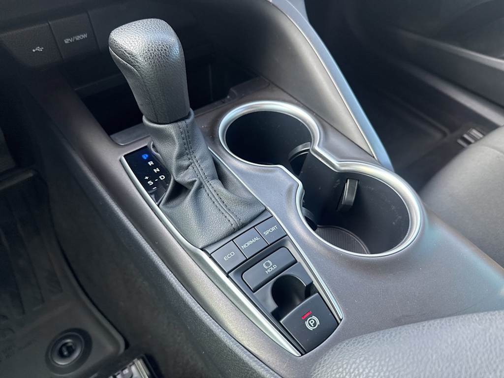 Thumbnail: 2024 Toyota Camry - 14