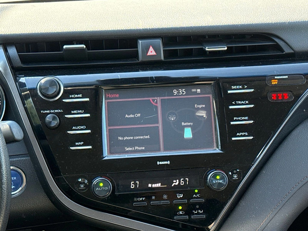 Thumbnail: 2020 Toyota Camry - 22