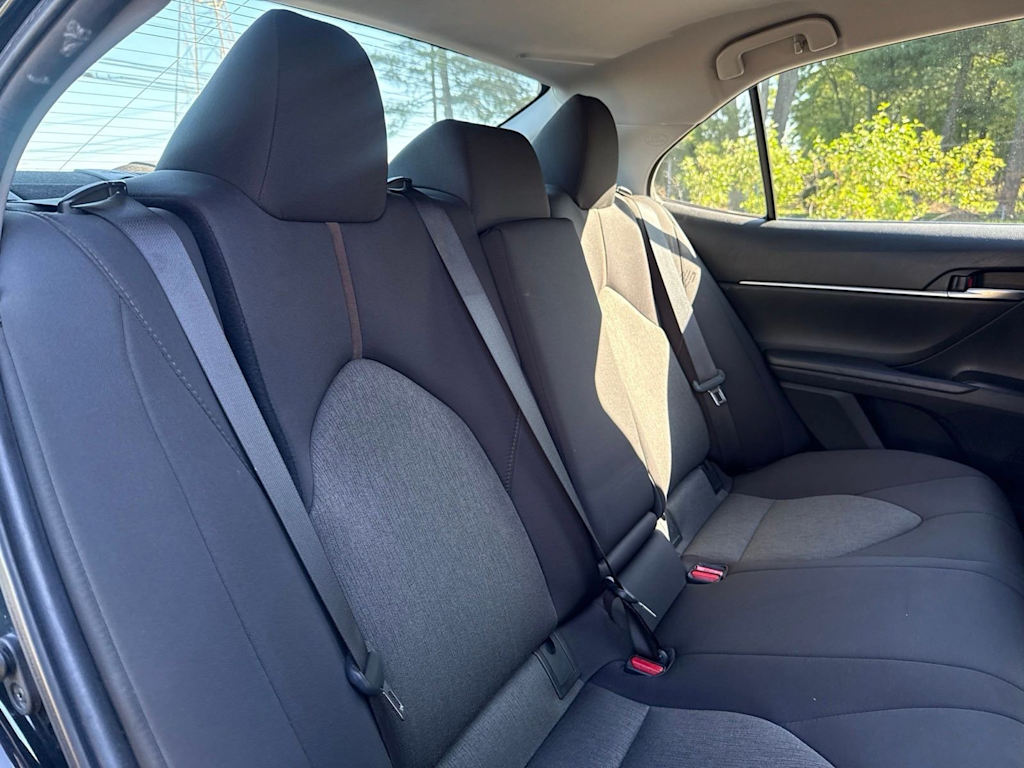 Thumbnail: 2020 Toyota Camry - 21