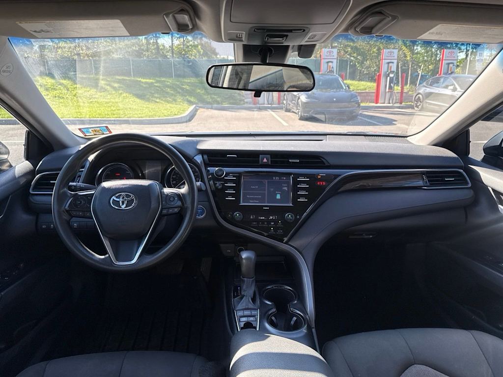 Thumbnail: 2020 Toyota Camry - 13