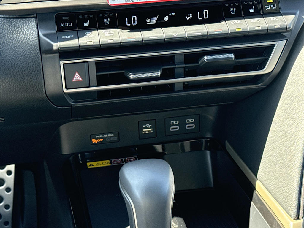 Thumbnail: 2026 Toyota Camry - 22