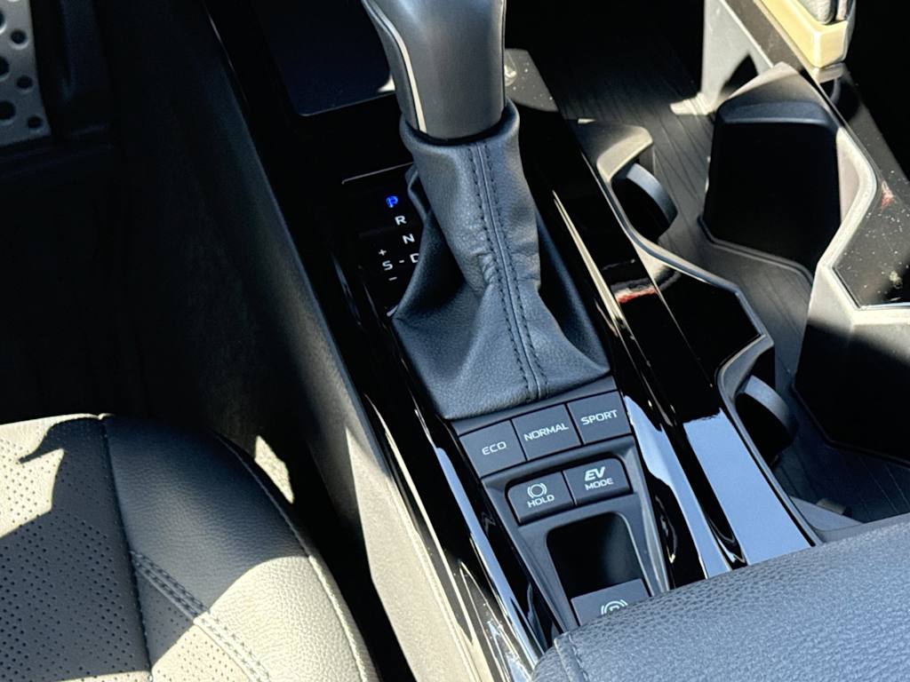 Thumbnail: 2026 Toyota Camry - 14