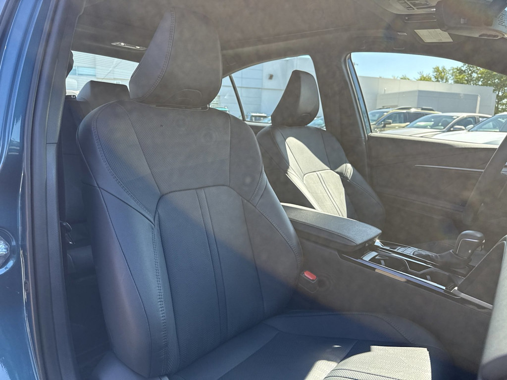 Thumbnail: 2026 Toyota Camry - 9