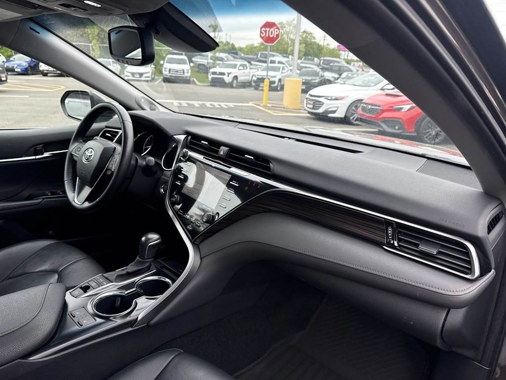 Thumbnail: 2020 Toyota Camry - 6