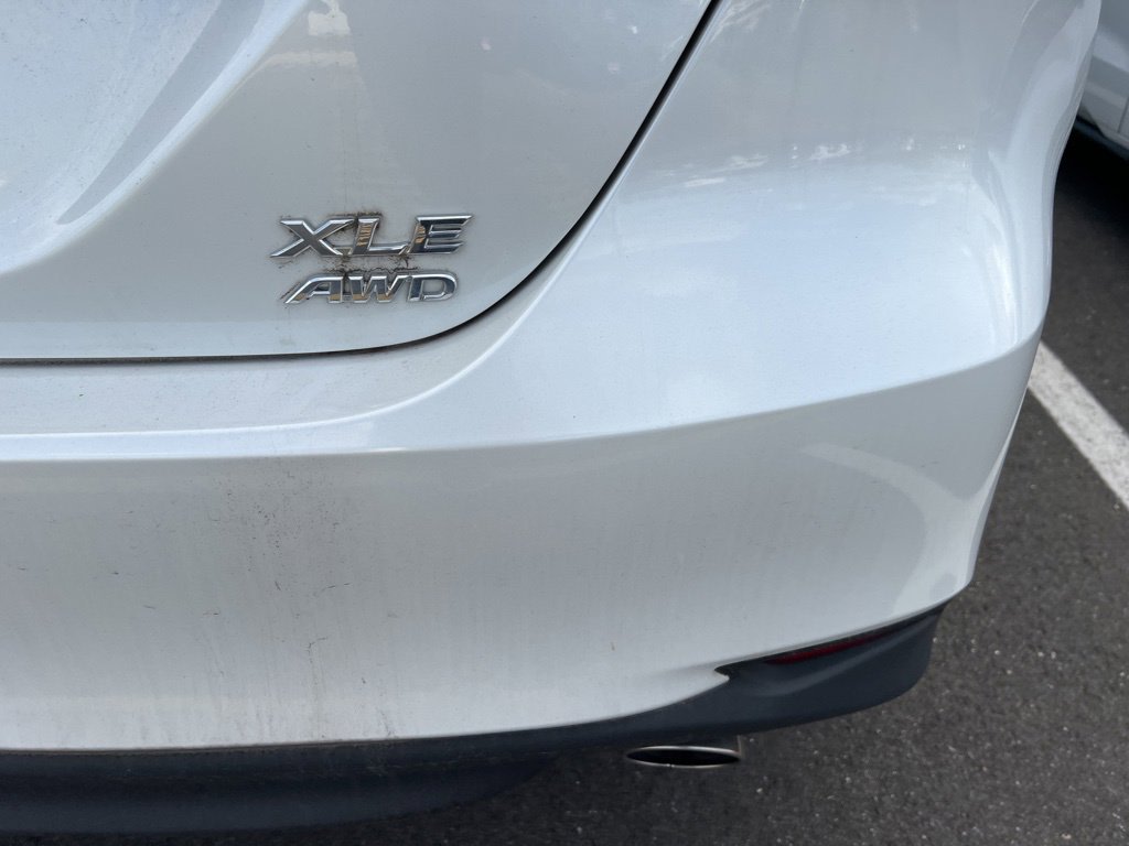 Thumbnail: 2023 Toyota Camry - 4