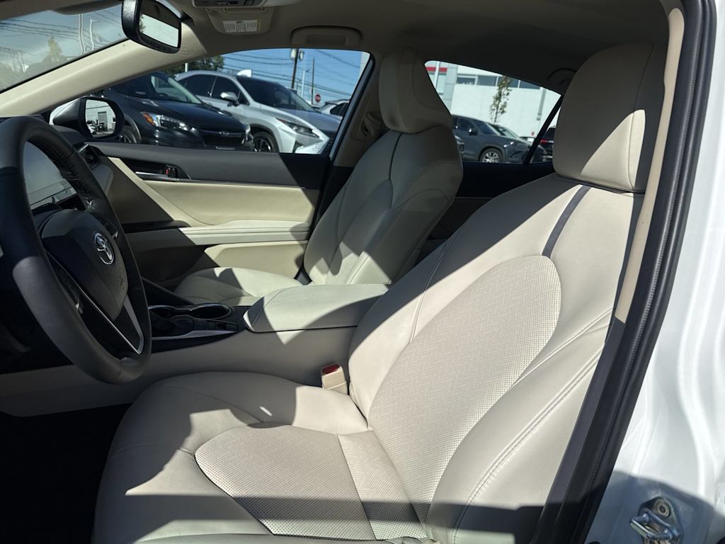 Thumbnail: 2024 Toyota Camry - 8