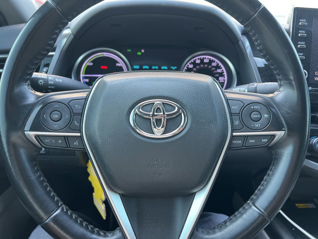 Thumbnail: 2022 Toyota Camry - 13