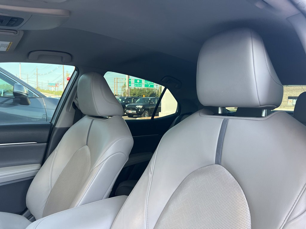 Thumbnail: 2022 Toyota Camry - 5