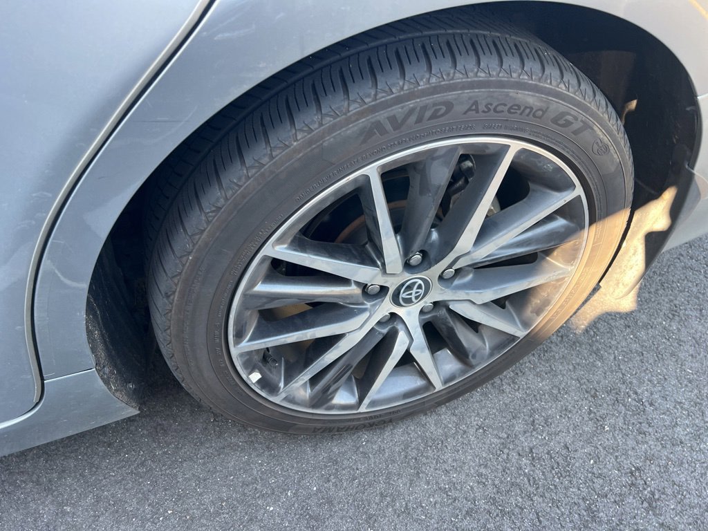 Thumbnail: 2022 Toyota Camry - 4