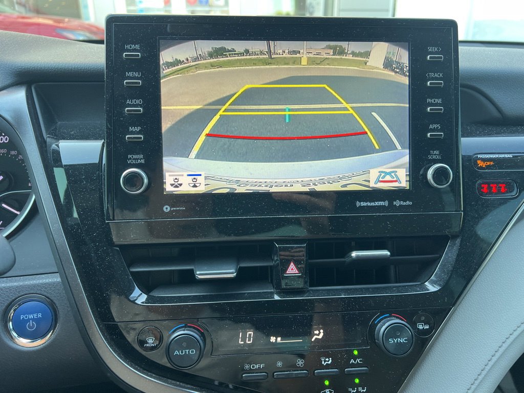 Thumbnail: 2022 Toyota Camry - 10