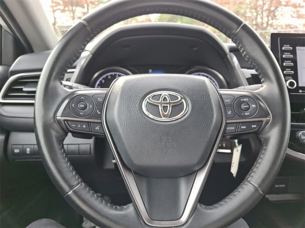 2021 Toyota Camry SE 8