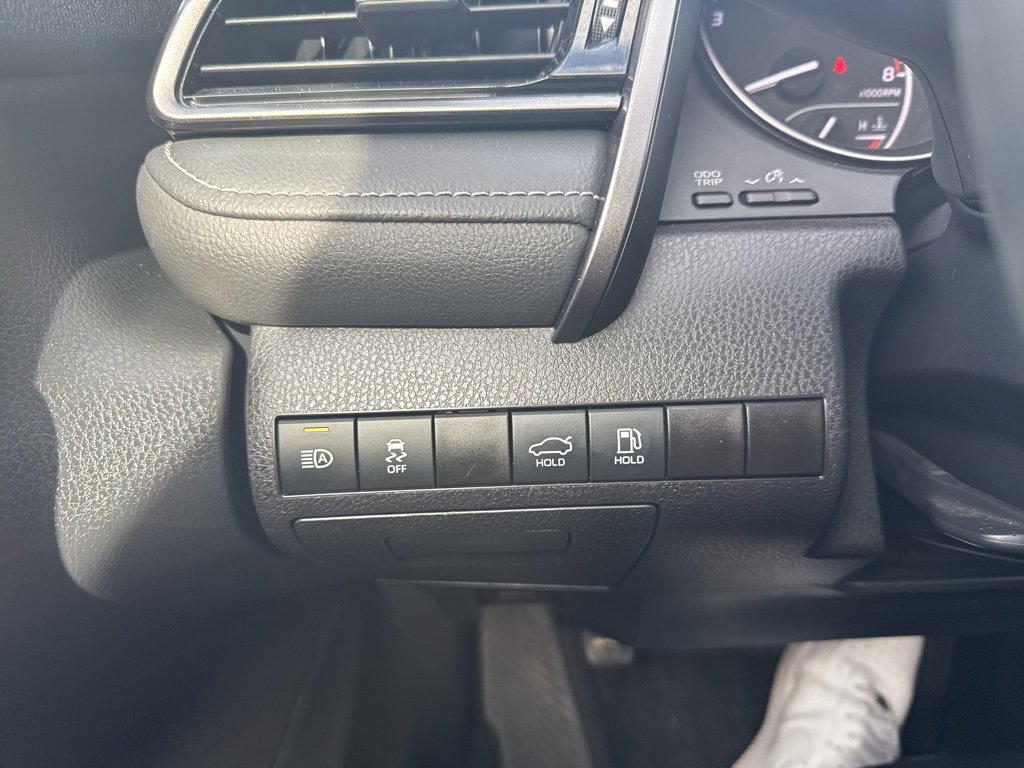 Thumbnail: 2023 Toyota Camry - 24