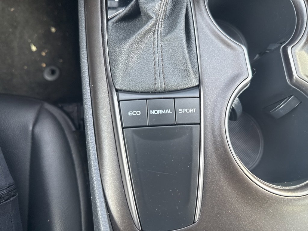 Thumbnail: 2023 Toyota Camry - 23