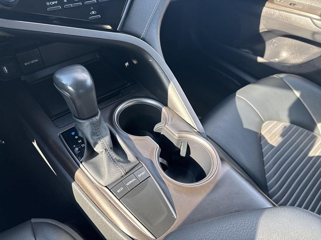 Thumbnail: 2024 Toyota Camry - 14