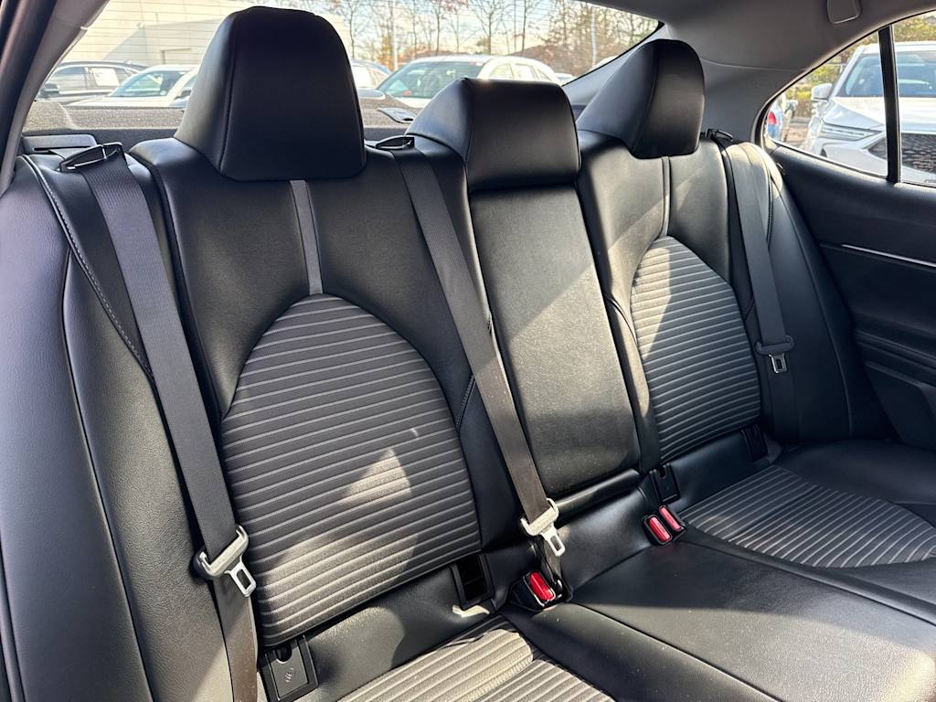 Thumbnail: 2024 Toyota Camry - 18