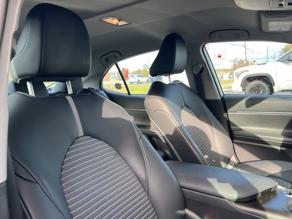 Thumbnail: 2024 Toyota Camry - 8