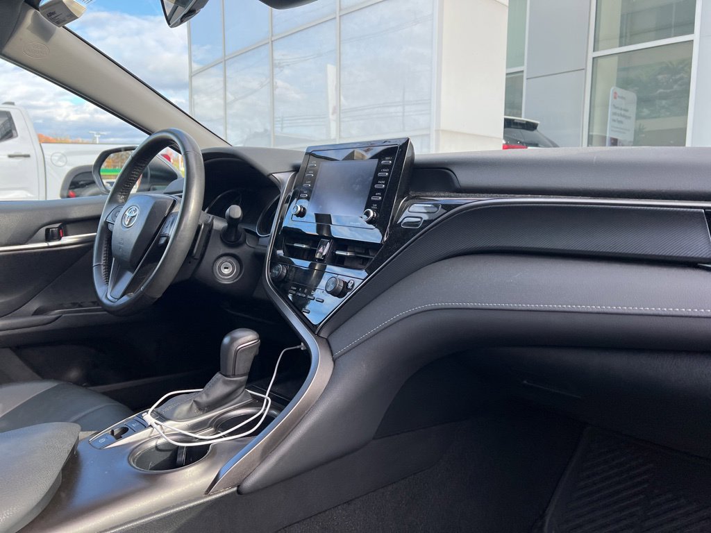 Thumbnail: 2024 Toyota Camry - 6