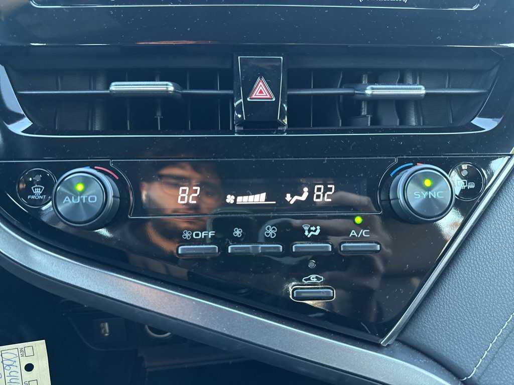 Thumbnail: 2024 Toyota Camry - 24